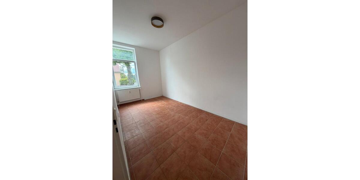 Erdgeschoßwohnung Trebbin - 3 Zimmer, 88 m&sup2;, 978&euro; | Angebot:26687900