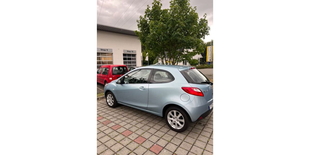Mazda 2 61.000 km 4.990 € Potsdam 14467
