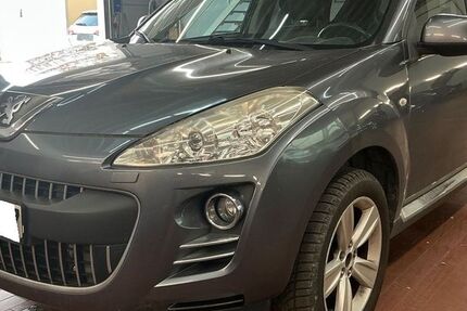 Peugeot 4007 180.000 km 5.499 € Berlin 13403