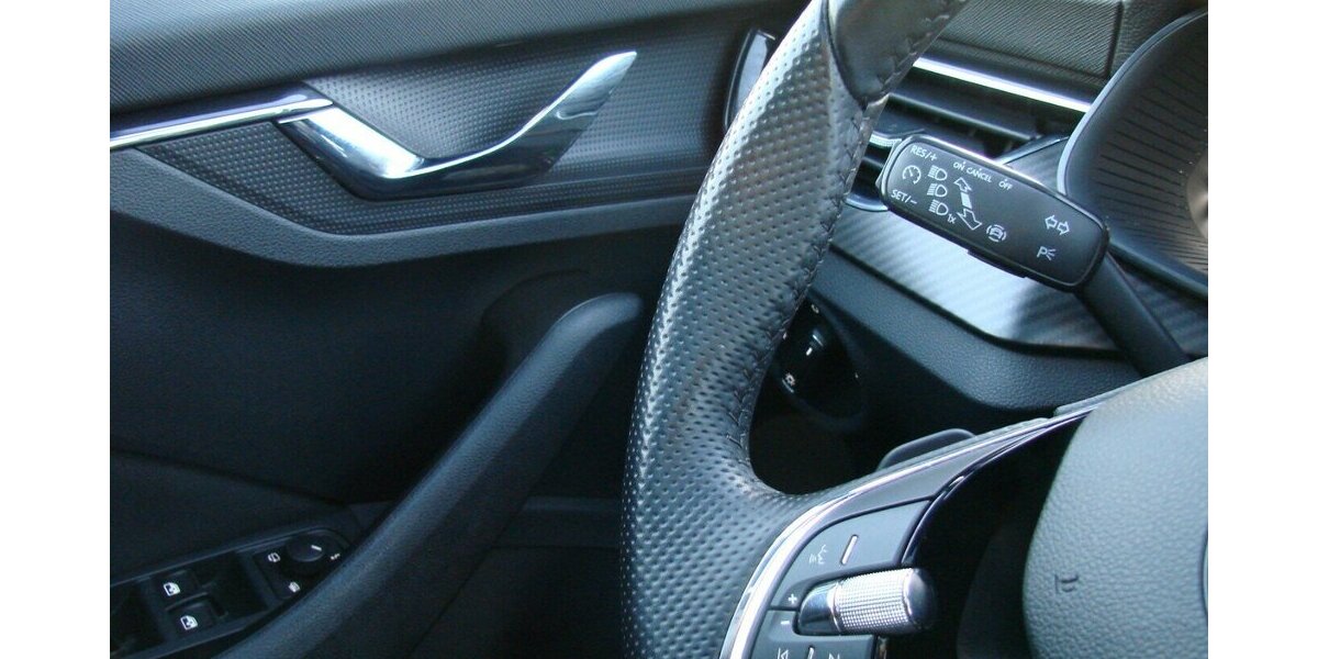 Skoda Scala 1,0TSi Monte Carlo Pano LED Kamera Navi 22.929 km 19.980 &euro; Falkensee 14612