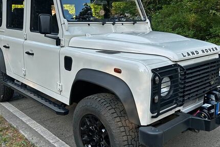 Land Rover Defender 52.000 km 41.500 &euro; Berlin 12589