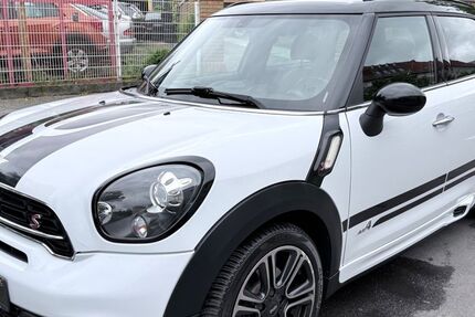 Mini Countryman S (Cooper) 139.313 km 11.490 &euro; BERLIN 13409