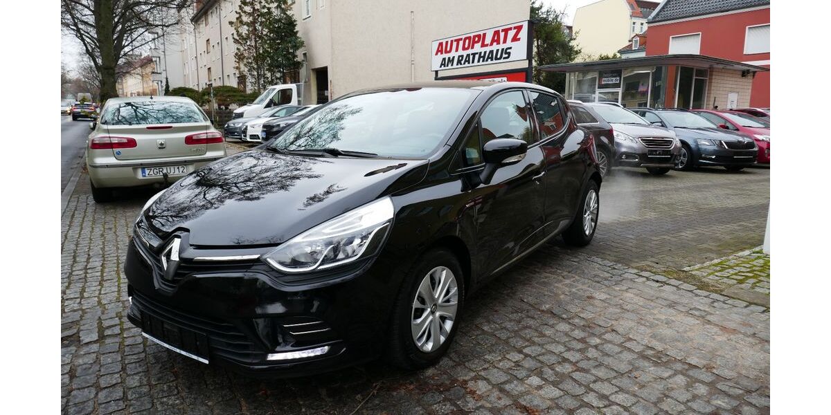 Renault Clio 70.785 km 8.450 &euro; Berlin-Tempelhof 12105
