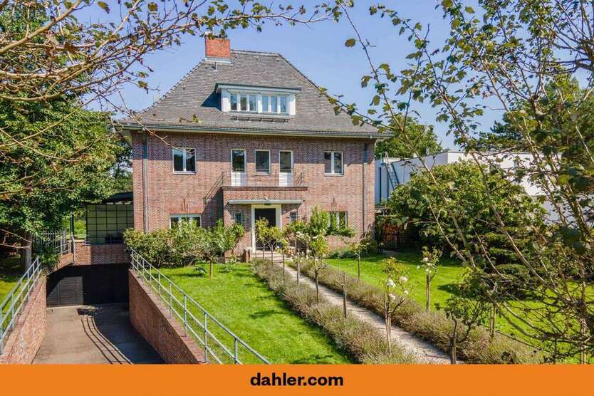 Haus zum Kaufen in Potsdam Neu Fahrland 5.300.000 € 295.1 m²