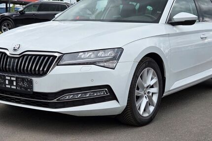 Skoda Superb 204.000 km 14.950 &euro; Blankenfelde-Mahlow 15831