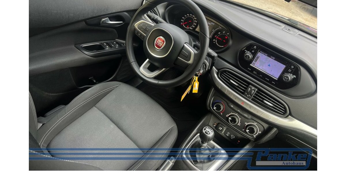 Fiat Tipo 1.4 T-Jet Easy*AHK*SHZ*Klima*NAV*LED*BT* 131.411 km 7.990 &euro; Berlin 13187