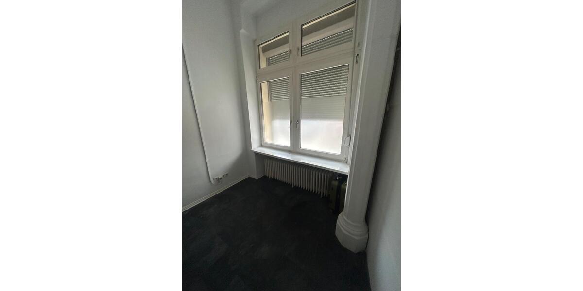 Erdgeschoßwohnung Berlin Charlottenburg-Wilmersdorf - 3 Zimmer, 50 m&sup2;, 1.500&euro; | Angebot:26272612