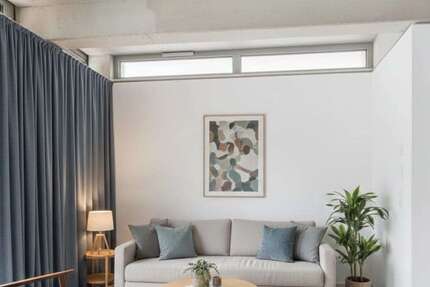 Wohnung Berlin Hellersdorf - 2 Zimmer, 49 m&sup2;, 1.147&euro; | Angebot:27130922