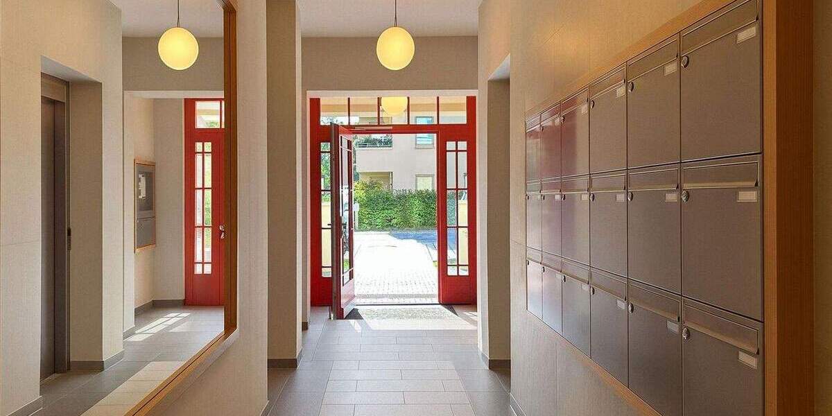 Stilvolle, helle 2-Zimmer-Wohnung mit Balkon und Ausblick 2 zimmer