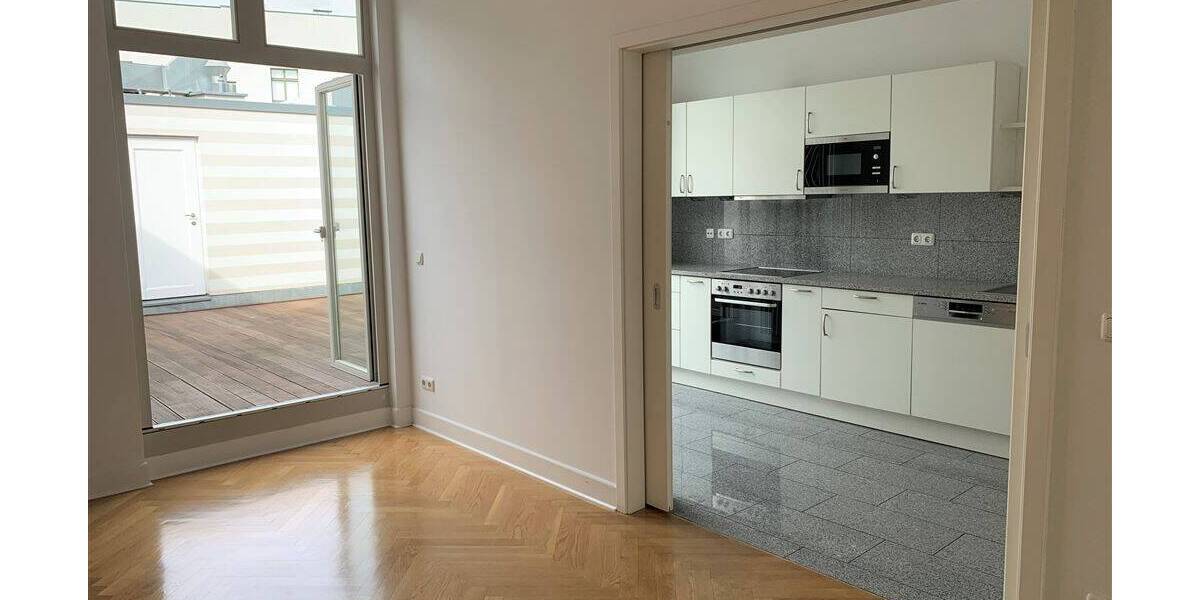 Etagenwohnung Berlin Mitte - 5 Zimmer, 180 m&sup2;, 3.400&euro; | Angebot:26744913