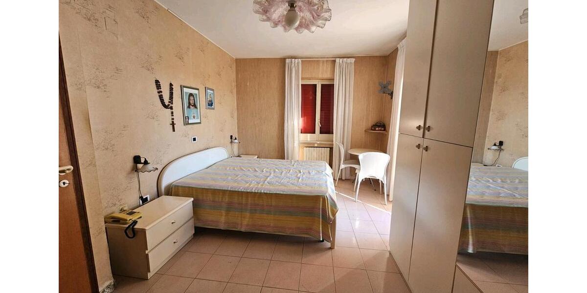 Einfamilienhaus Berlin Friedrichshain-Kreuzberg - 4 Zimmer, 150 m&sup2;, 90.000&euro; | Angebot:27254535