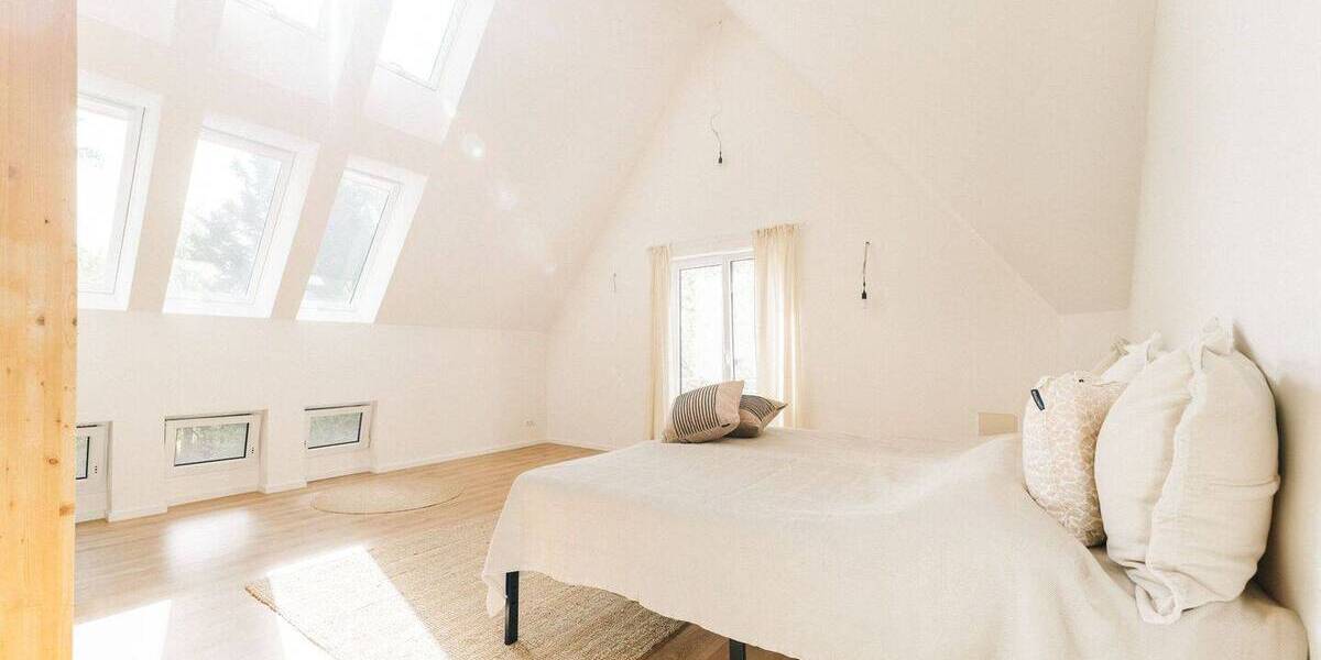 Einfamilienhaus Kleinmachnow - 6 Zimmer, 208 m&sup2;, 1.180.000&euro; | Angebot:26868345