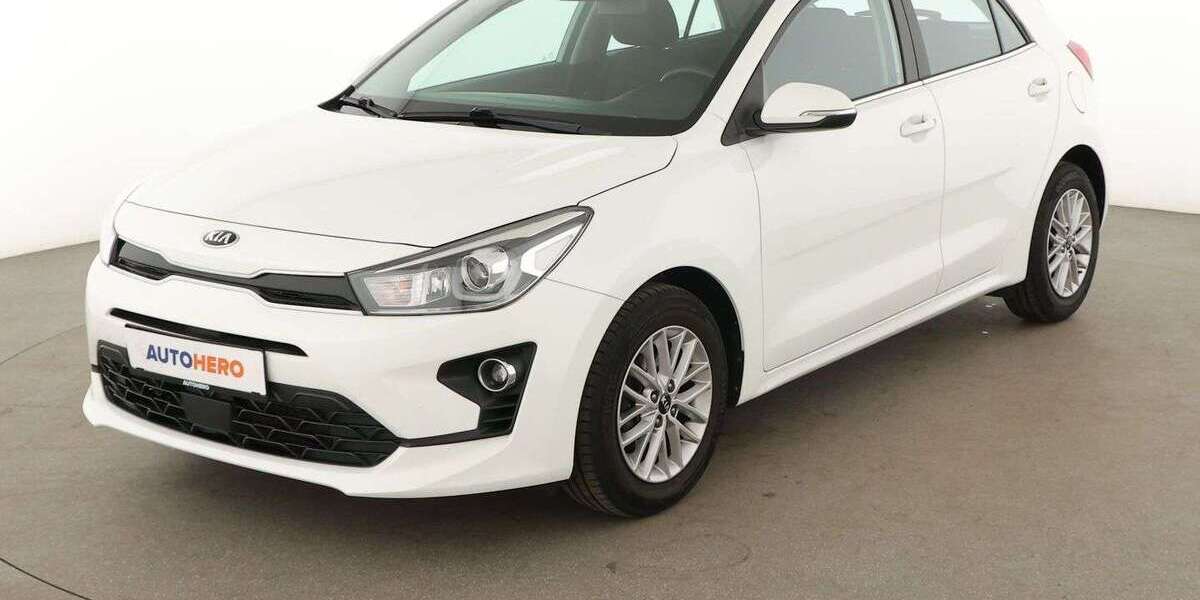 Kia Rio 38.143 km 12.610 &euro; Berlin 14059