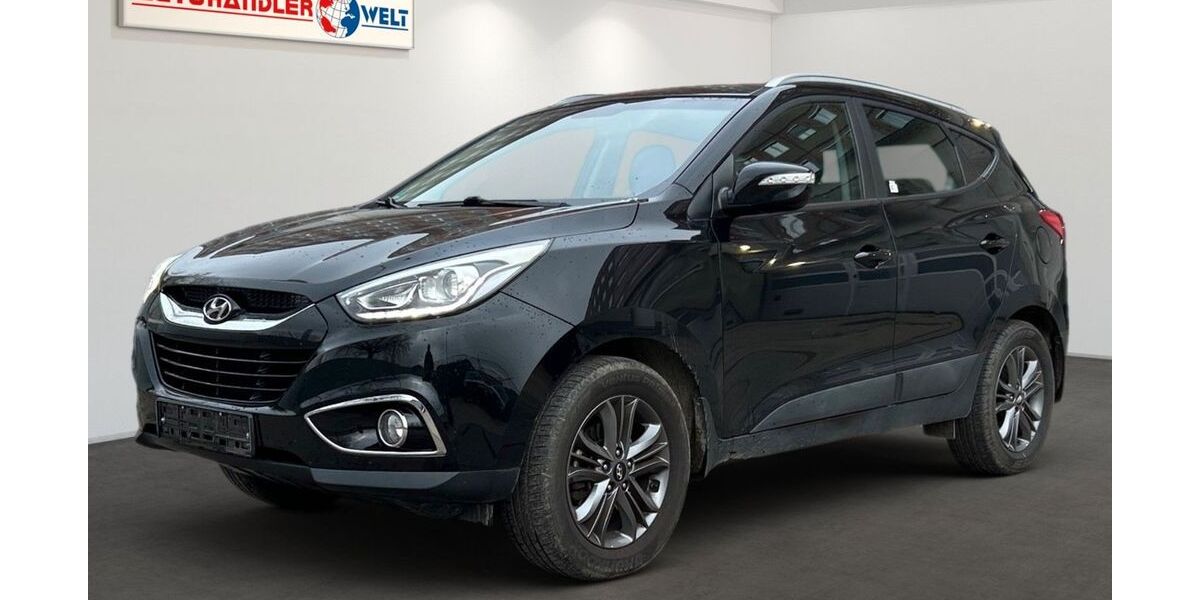 Hyundai ix35 121.061 km 8.498 € Berlin 12681