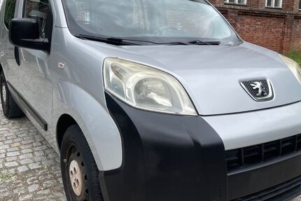 Peugeot Bipper 160.000 km 3.200 &euro; Berlin 13353