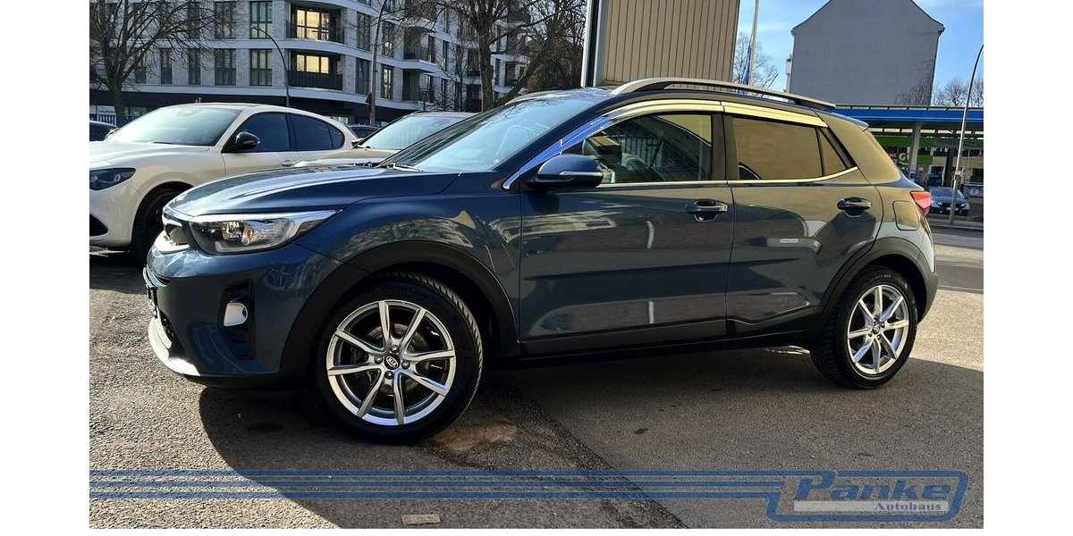 Kia Stonic Spirit 1.0*NAV*SHZ*RFK*BT*TotW*LED* 75.000 km 11.890 &euro; Berlin 13187