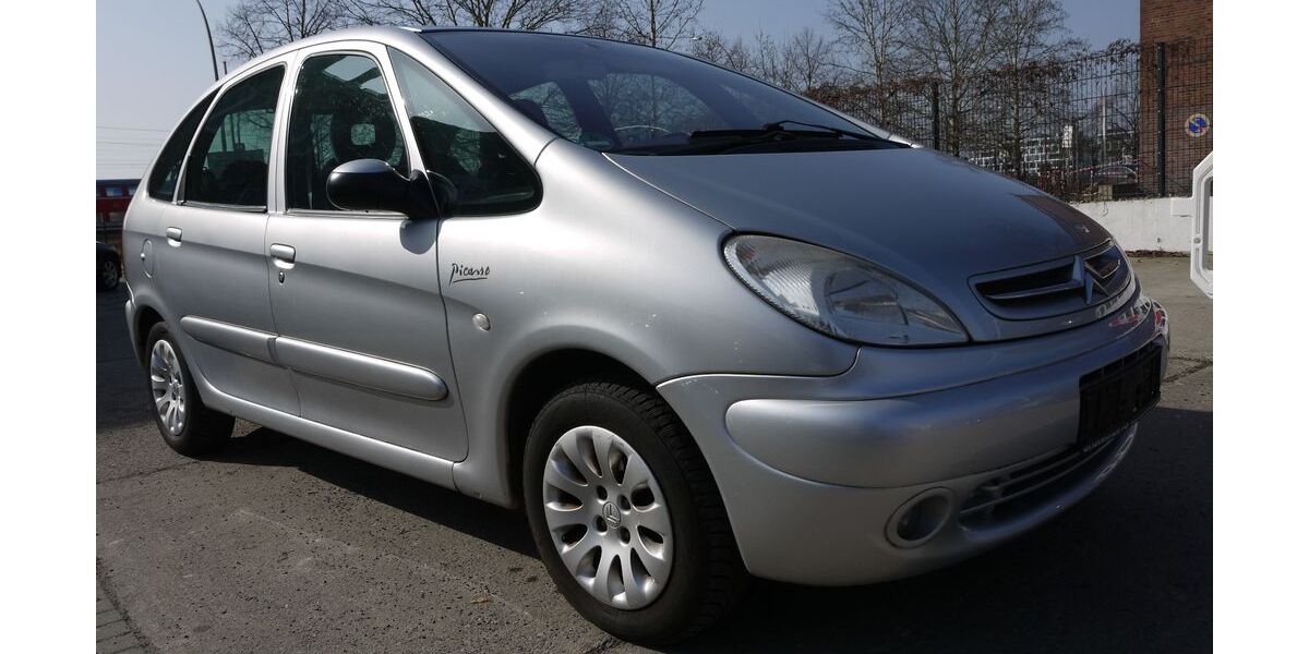 Citroen Xsara Picasso 200.000 km 1.999 € Berlin 12439