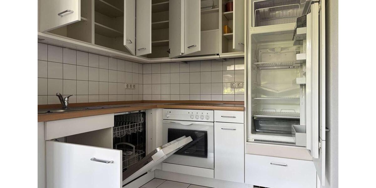 Arbeiten Sie direkt am Stern Center! Aufzug und Tiefgarage vorhanden zimmer