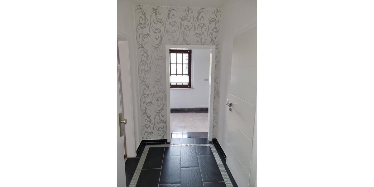 4-Zimmer Eigentumswohnung in ruhiger und gut angebundener Lage 4 zimmer