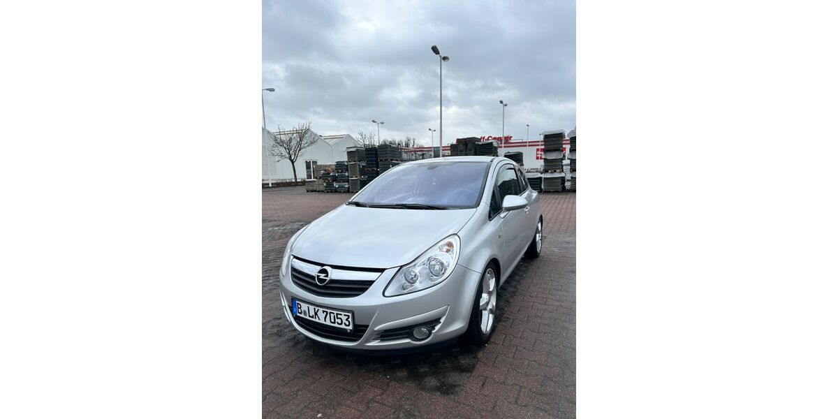 Opel Corsa 198.848 km 2.000 &euro; Falkensee 14612