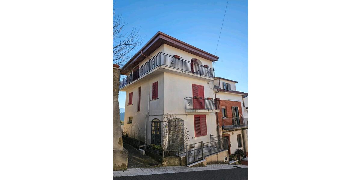Einfamilienhaus Berlin Friedrichshain-Kreuzberg - 4 Zimmer, 150 m&sup2;, 90.000&euro; | Angebot:27254535