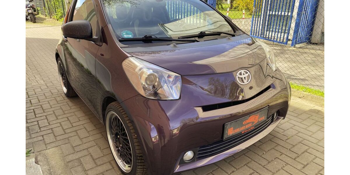 Toyota IQ 104.939 km 4.990 &euro; Berlin 12107