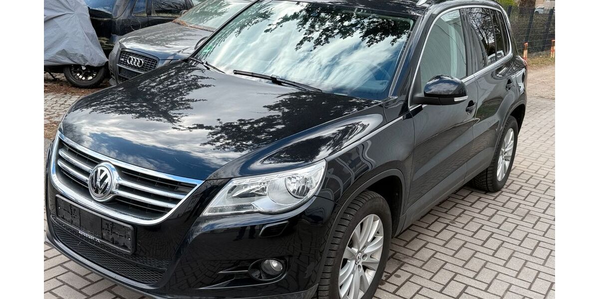VW Tiguan 142.808 km 7.490 &euro; Potsdam 14480