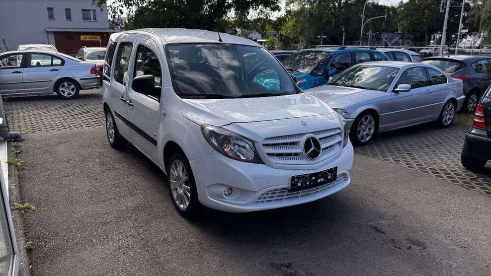 Mercedes-Benz Citan 71.000 km 10.990 € Berlin 12439