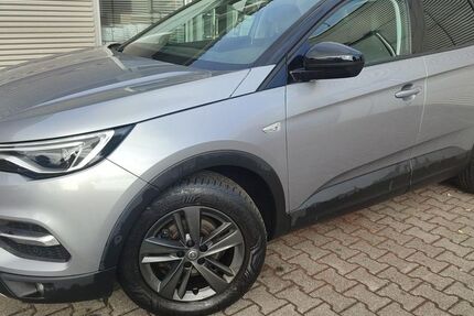 Opel Grandland (X) 136.233 km 14.440 € Brandenburg an der Havel 14772