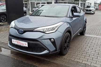 Toyota C-HR 42.622 km 23.490 &euro; Berlin 13403