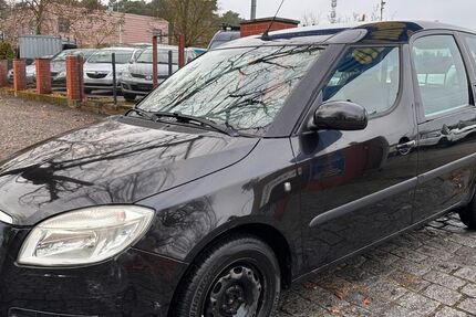 Skoda Roomster 113.000 km 2.399 &euro; berlin 12527