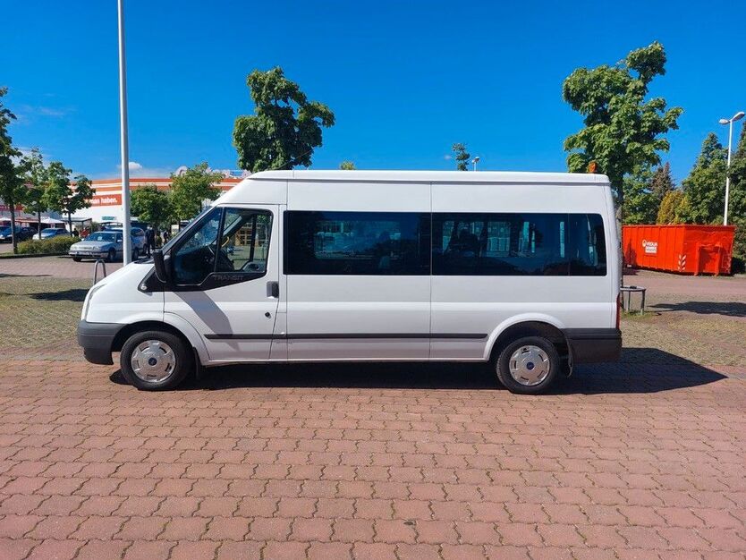 Ford Transit 229.232 km 10.390 € Berlin 13055