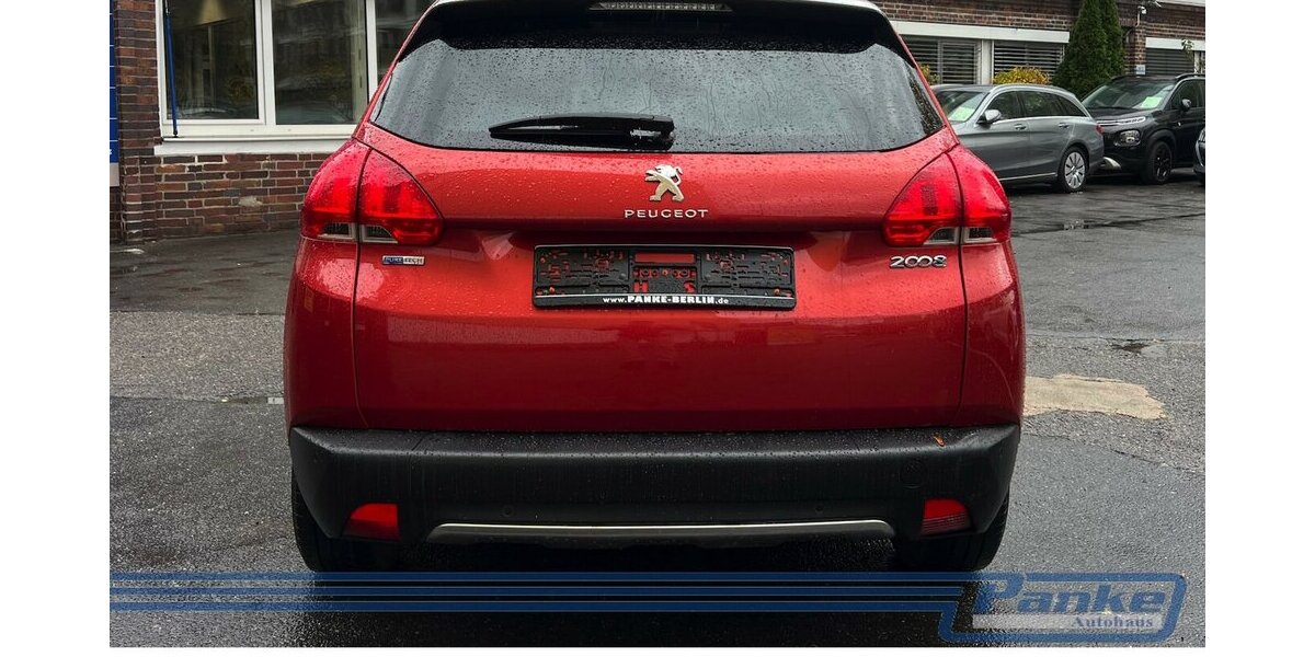 Peugeot 2008 Allure*Navi*PDC*SHZ*Ambiete*1-Hand*Tel. 98.291 km 8.480 &euro; Berlin 13187