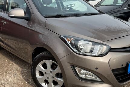 Hyundai i20 87.752 km 7.990 &euro; Berlin 13089