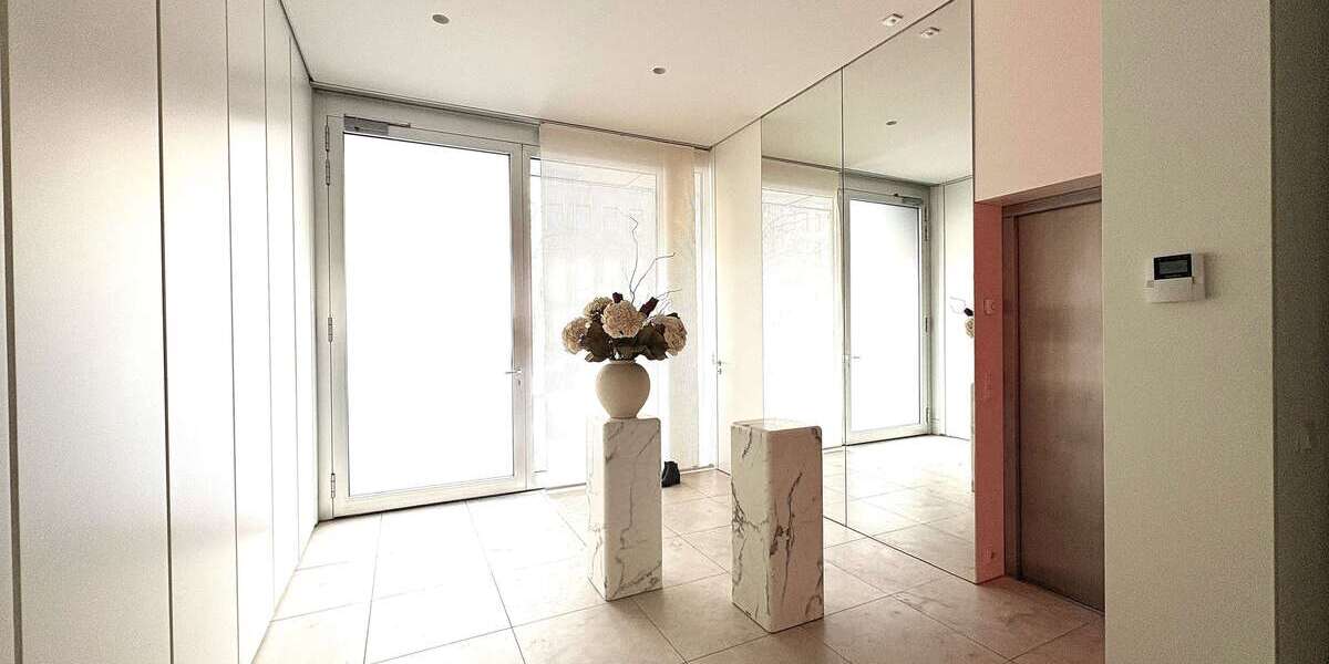 Einfamilienhaus Berlin Mitte - 8 Zimmer, 661 m&sup2;, 12.000&euro; | Angebot:24818676