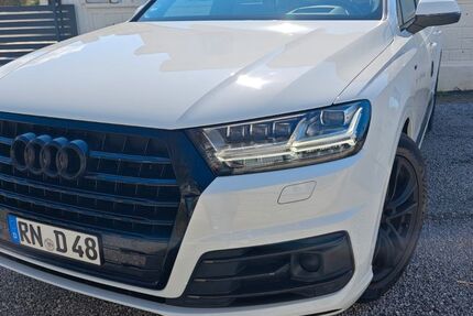 Audi Q7 190.000 km 28.900 &euro; Blankenfelde-Mahlow 15827