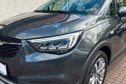 Opel Crossland (X) 69.700 km 11.900 € Berlin 13059