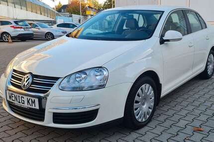 VW Jetta 42.000 km 5.990 &euro; Berlin 12307