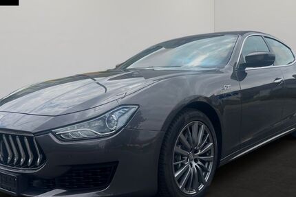 Maserati Ghibli 31.200 km 42.890 &euro; BERLIN 13581