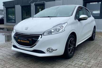 Peugeot 208 108.996 km 5.999 € Ludwigsfelde 14974