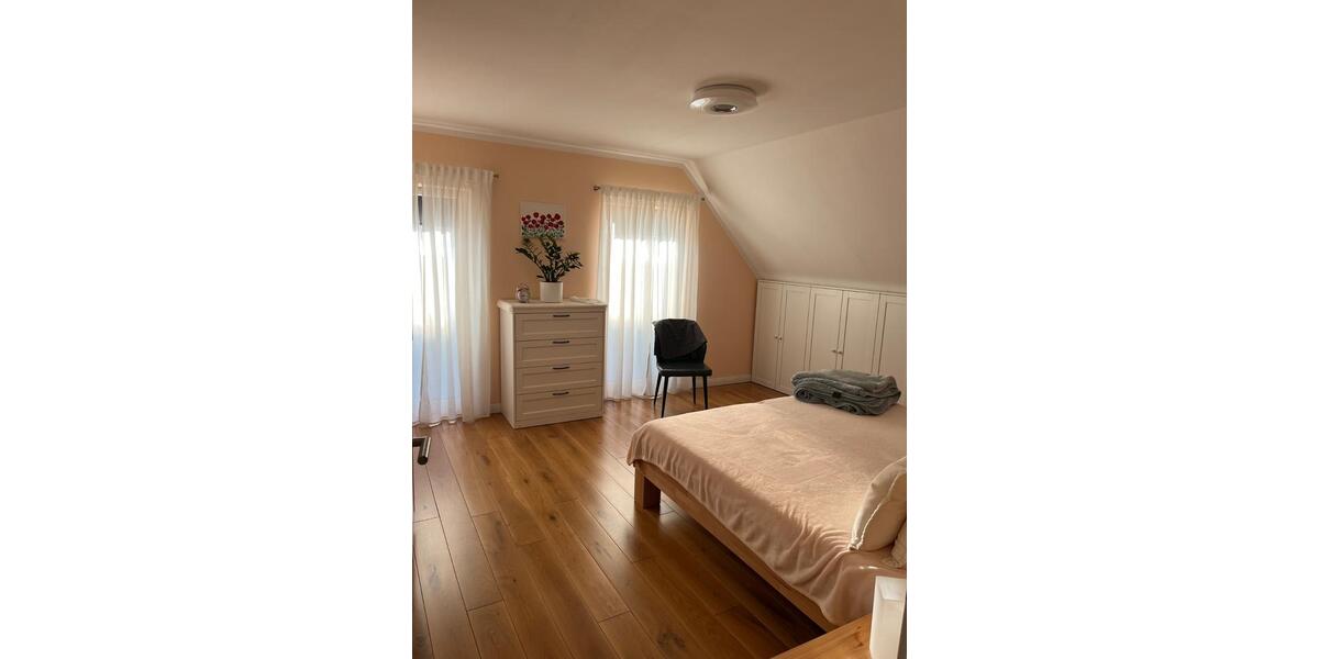 Einfamilienhaus Nauen - 6 Zimmer, 220 m&sup2;, 1.100.000&euro; | Angebot:26868315