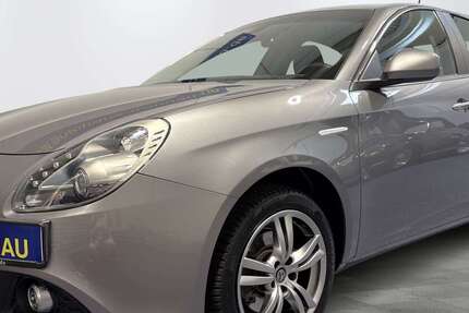 Alfa Romeo Giulietta 88.421 km 12.480 &euro; Berlin 13467