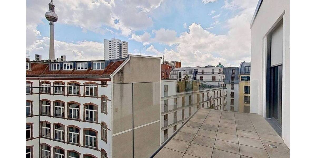 Etagenwohnung Berlin Mitte - 3 Zimmer, 100 m&sup2;, 3.425&euro; | Angebot:26841632