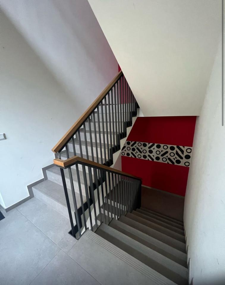 Schöne moderne 2 Zimmerwhg. Zentral in Lichtenberg zimmer