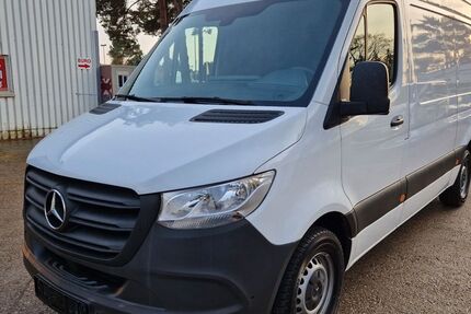Mercedes-Benz Sprinter 119.123 km 24.777 &euro; Berlin 12559