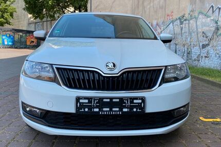 Skoda Rapid 59.500 km 8.790 &euro; Berlin 12055