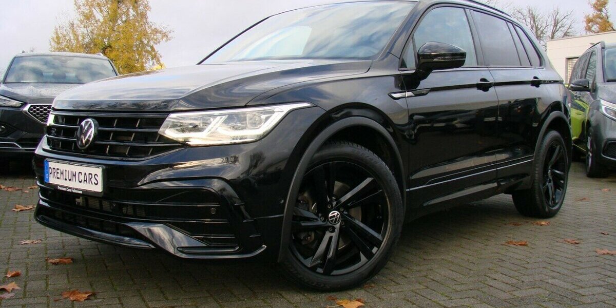 VW Tiguan 2.0TDi R-Line 4M BlackStyle ACC IQ LIGHT 41.763 km 34.980 &euro; Falkensee 14612