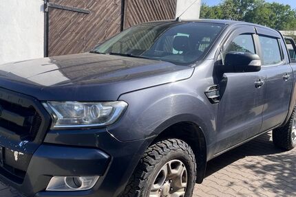 Ford Ranger 221.223 km 10.990 &euro; Berlin 14167