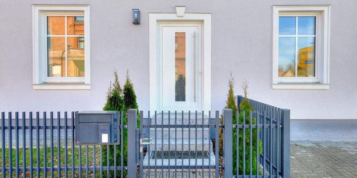 Mehrfamilienhaus, Wohnhaus Potsdam Bornim - 8 Zimmer, 232 m&sup2;, 1.595.000&euro; | Angebot:25837917