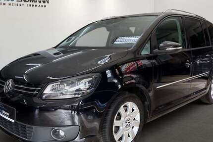 VW Touran 85.380 km 18.880 € Berlin 12351